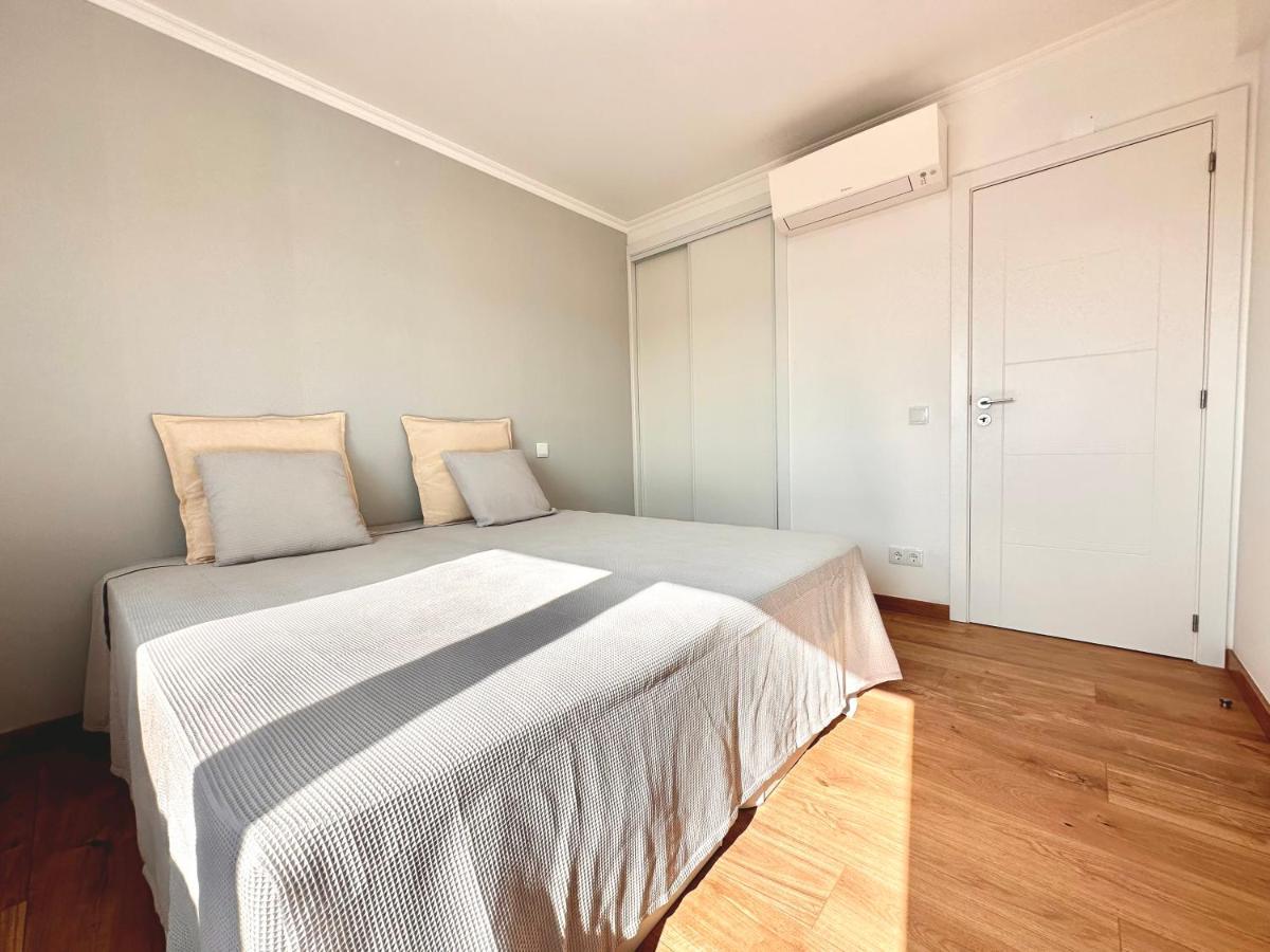 Holiday Apartment Albufeira Apartamento *